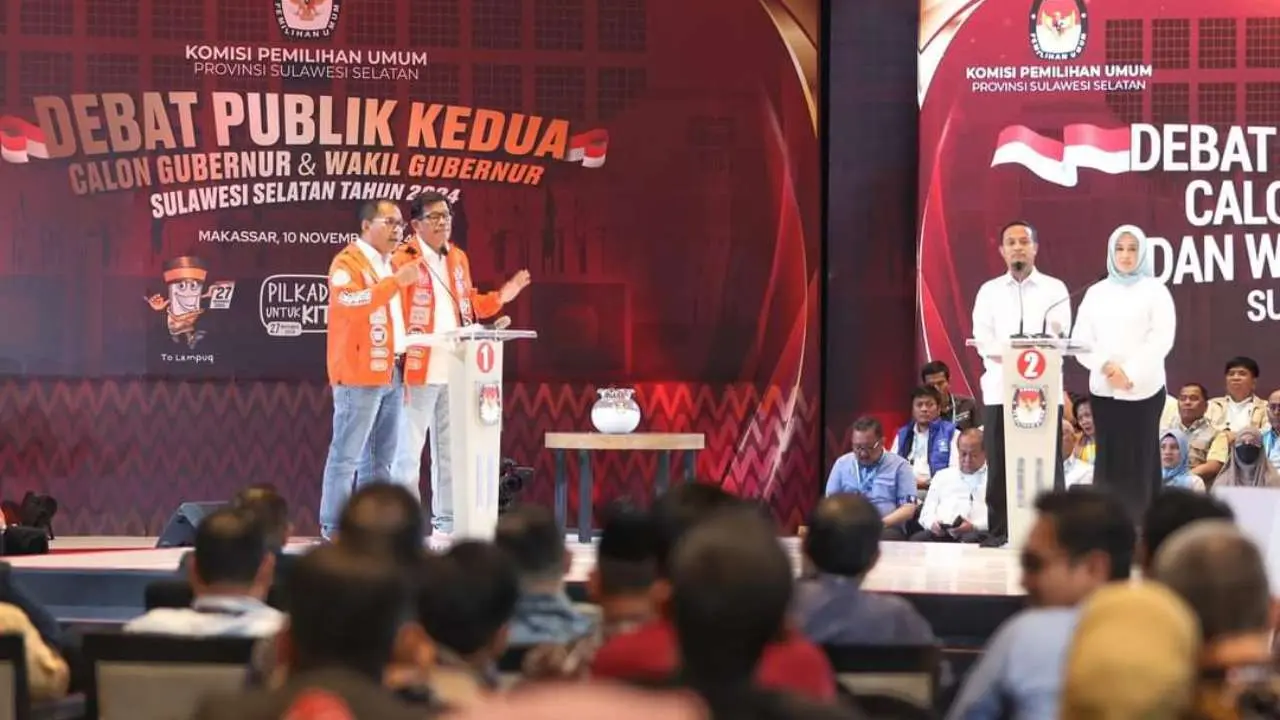 Tokoh Toraja Prof Daud Sebut Danny-Azhar Menang Telak di Debat Pilgub Sulsel, Ajak Warga Ubah Nasib Sulsel 2 Tokoh Toraja Prof Daud Sebut Danny-Azhar Menang Telak di Debat Pilgub Sulsel, Ajak Warga Ubah Nasib Sulsel