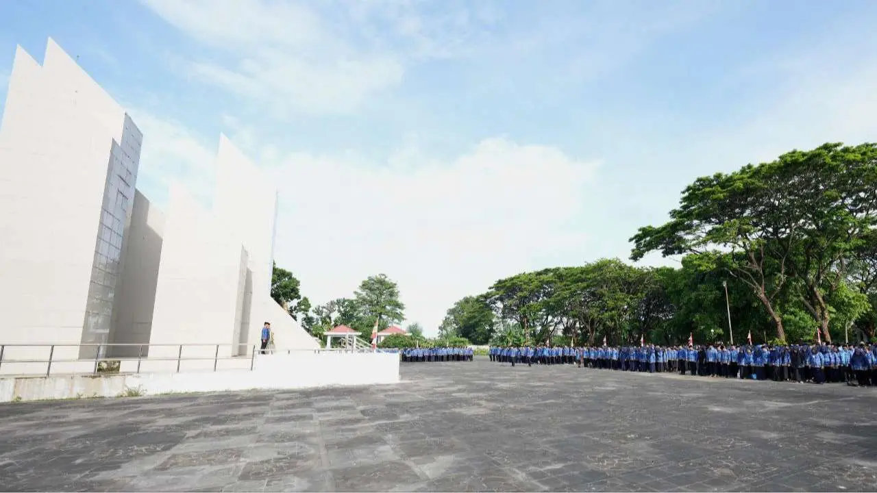 Peringati HUT KORPRI, ASN Pemprov Sulsel Ziarah ke Makam Pahlawan 2 Peringati HUT KORPRI, ASN Pemprov Sulsel Ziarah ke Makam Pahlawan