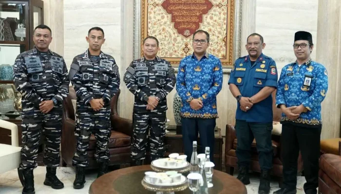 Wali Kota Danny & Kadis Damkarmat Terima Kunjungan Danlantamal VI Makassar