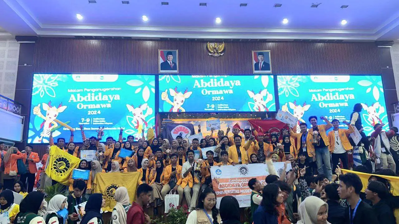 UNM Raih Peringkat Pertama sebagai Perguruan Tinggi Tervisioner di Ajang Abdidaya Ormawa 2024