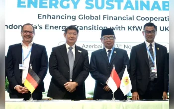 Pimpin Delegasi Indonesia di COP29, Hashim Djojohadikusumo Raih Pendanaan Hijau EUR 1,2 Miliar untuk Sektor Kelistrikan 3 Pimpin Delegasi Indonesia di COP29, Hashim Djojohadikusumo Raih Pendanaan Hijau EUR 1,2 Miliar untuk Sektor Kelistrikan