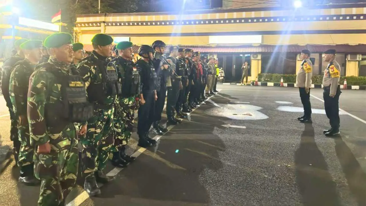 Polrestabes Makassar Patroli Skala Besar Jelang Pemungutan Suara Pilkada