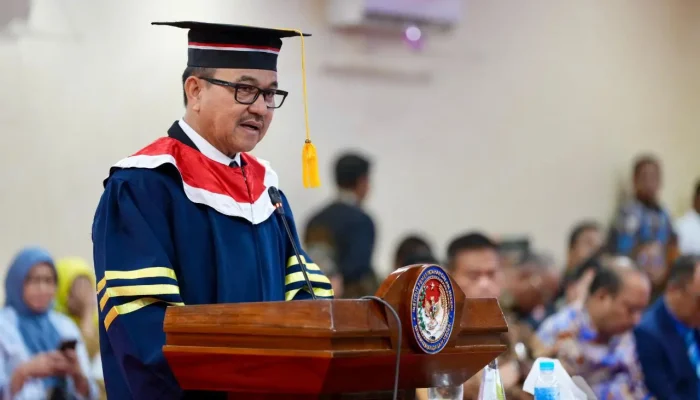 Jufri Rahman Raih Gelar Doktor dengan Predikat Cum Laude Berkat Inovasi Kepemimpinan Digital
