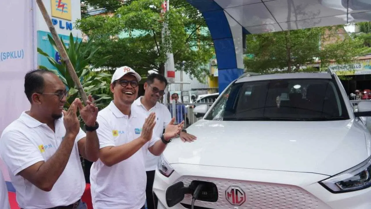 PLN Mobile Green Fest 2024: Warga Bulukumba Diajak Gaungkan Semangat Ramah Lingkungan