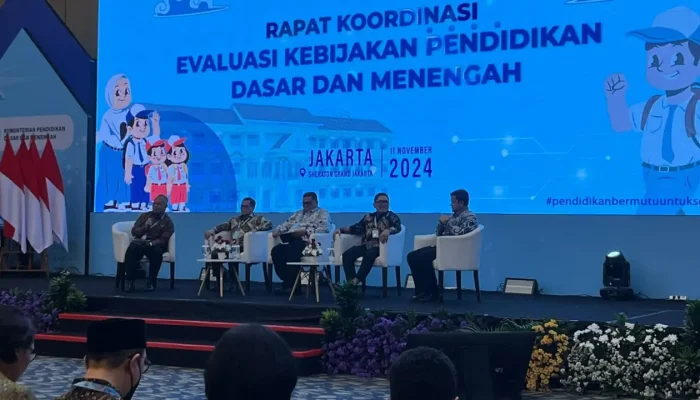 Kadisdik Paparkan Revolusi Pendidikan di Makassar, saat Jadi Narasumber Evaluasi Kebijakan Pendidikan 2024