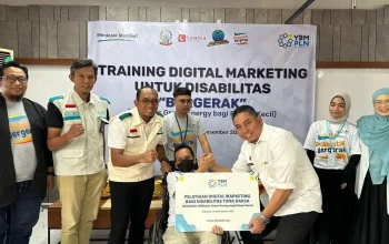 YBM PLN Sulselrabar Beri Pelatihan Digital Marketing Berbasis Energi Hijau untuk Penyandang Disabilitas