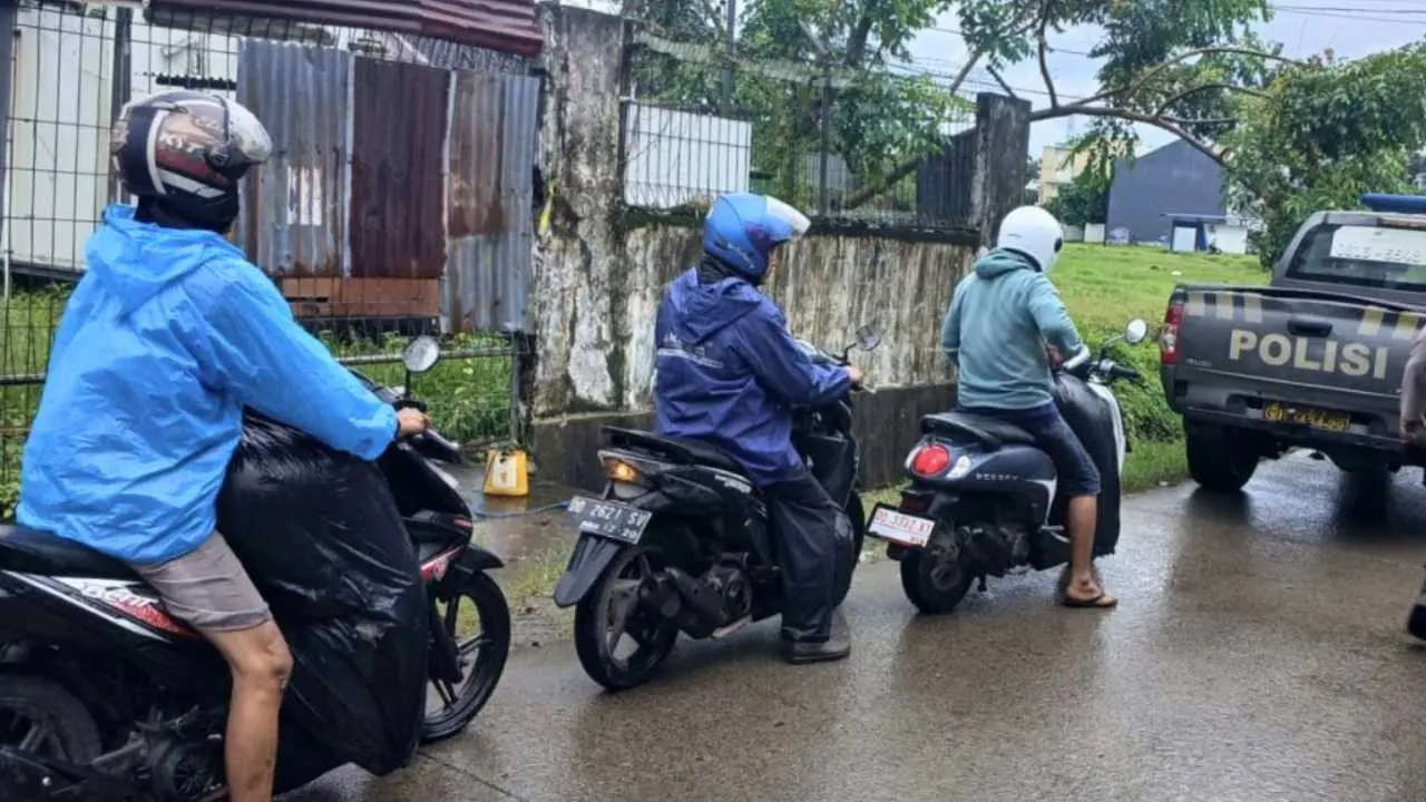 Tiga Pria Dibekuk Polsek Tamalate Bawa 260 Liter Ballo