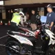 Razia Knalpot Brong di Makassar Jaring 16 Motor