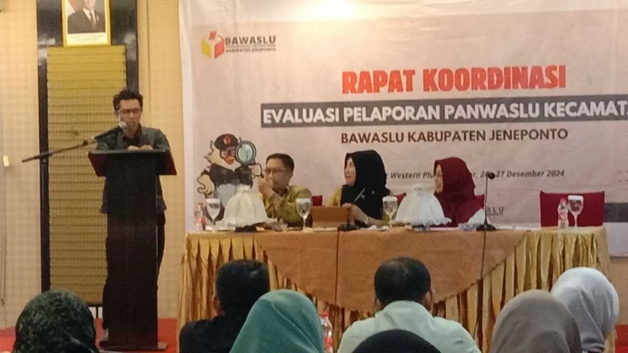 Pasca Pilkada, Bawaslu Jeneponto Gelar Rakor Evaluasi Pelaporan Panwaslu Kecamatan
