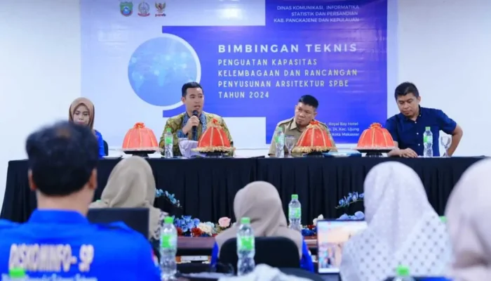 Diskominfo SP Pangkep Gelar Bimtek SPBE di Makassar