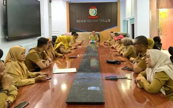 Camat Tallo Pimpin Rapat Koordinasi Pimpinan Bahas Pengamanan Natal dan Tahun Baru 3 Camat Tallo Pimpin Rapat Koordinasi Pimpinan Bahas Pengamanan Natal dan Tahun Baru