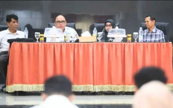 Dinas Kominfo Makassar Tingkatkan Kapasitas PPID dan Susun Daftar Informasi Publik 7 Dinas Kominfo Makassar Tingkatkan Kapasitas PPID dan Susun Daftar Informasi Publik