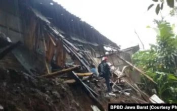 Banjir dan Longsor di Sukabumi Tewaskan Lima Orang, Tujuh Masih Hilang