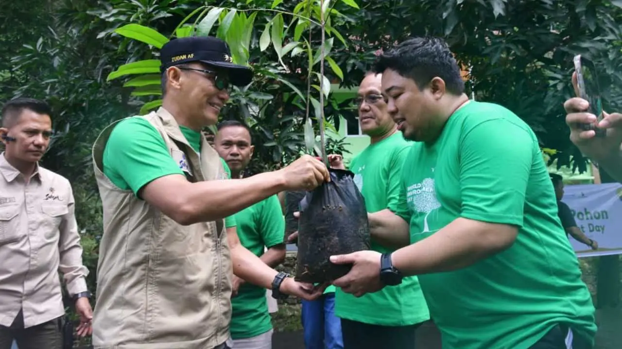 Sulsel Makin Hijau: 363 Kampung Iklim dan Prestasi Lingkungan Nasional 2024