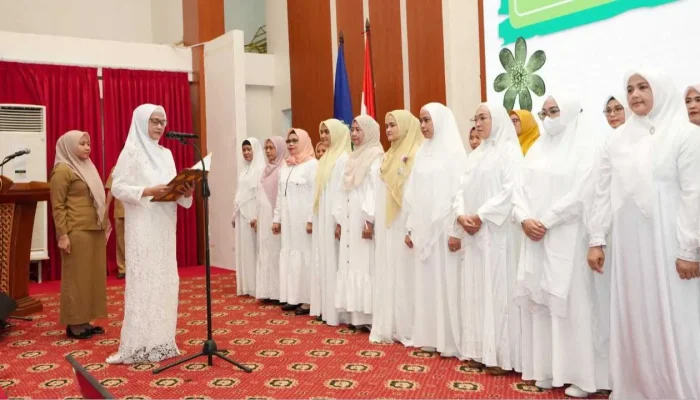 Pj Ketua PKK Ninuk Zudan Kukuhkan Majelis Taklim di OPD Pemprov Sulsel