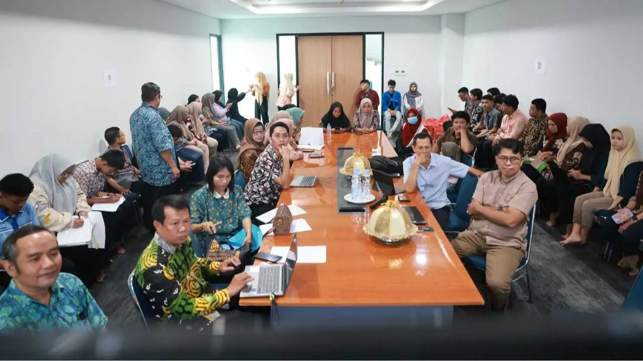 Pemkot Makassar Perkuat Komitmen Transparansi Lewat Uji Konsekuensi Informasi Publik 2 Pemkot Makassar Tegaskan Transparansi Lewat Uji Konsekuensi Informasi Publik