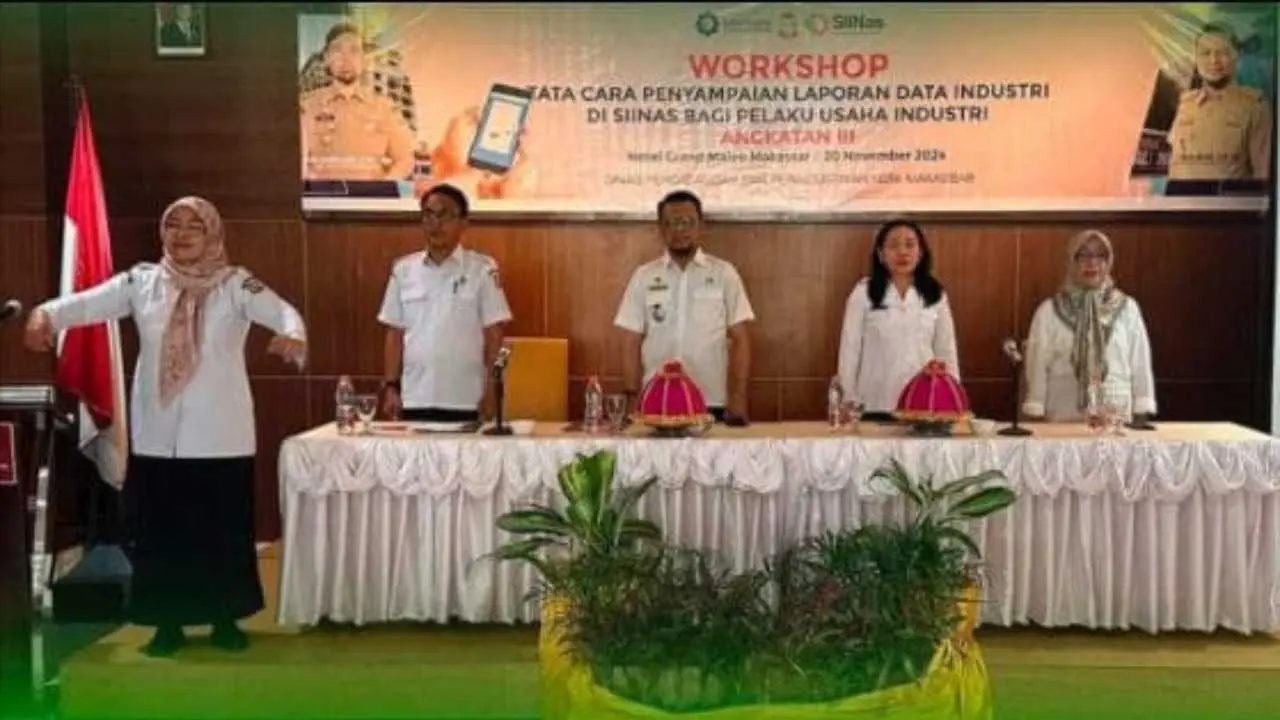 Dinas Perdagangan Makassar Dorong Digitalisasi IKM Melalui Workshop SIINas