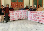 Aktivis Demo Dinas Pertanian Jeneponto Tuntut Transparansi Pengadaan Ternak