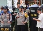 Aksi Mahasiswa Papua Berakhir Ricuh, Dua Polisi Terluka
