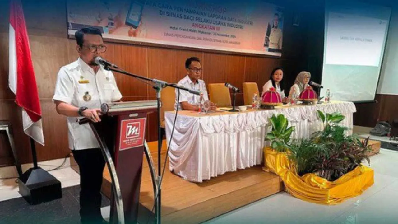 Kadisdag Makassar Dorong IKM Melek Teknologi Lewat Workshop SIINas