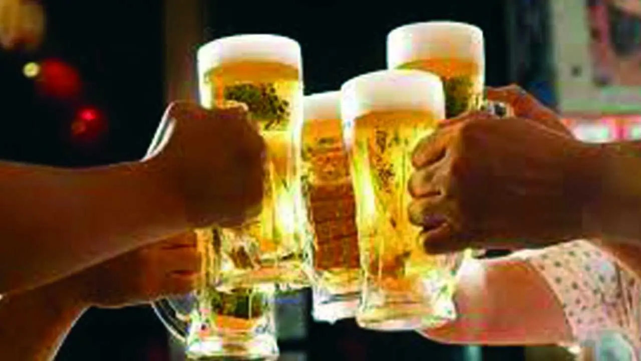 Dinkes Makassar Ungkap Dampak Jangka Panjang Alkohol pada Kesehatan Mental