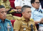 Camat Ujung Tanah Hadiri Rapat Koordinasi Penundaan Penertiban Lapak di Atas Drainase