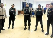 Polres Maros Siagakan Ratusan Personel untuk Amankan Kotak Suara di PPK