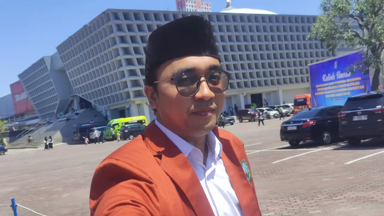 Muzammil (Mahasiswa STIT Al Ibrohmy Galis Bangkalan)