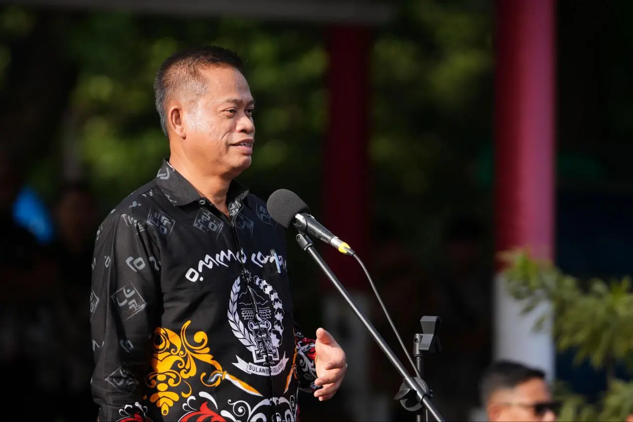 Pimpin Apel Perdana, Pj Gubernur Fadjry Djufry Ajak OPD Sulsel Sukseskan Program Nasional 2 Pimpin Apel Perdana, Pj Gubernur Fadjry Djufry Ajak OPD Sulsel Sukseskan Program Nasional