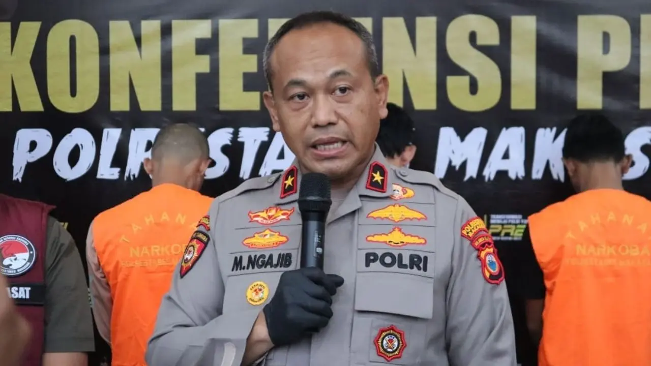 Kapolrestabes Makassar Ungkap Jaringan Narkoba, Sita 3,32 Kg Sabu Senilai Rp4,5 Miliar 2 Pesan Perpisahan Kapolrestabes Makassar