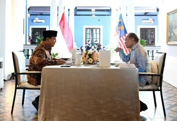 Presiden Prabowo Subianto dan Perdana Menteri Anwar Ibrahim Bahas Kerjasama Bilateral di Rumah Tangsi, Kuala Lumpur
