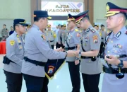 Sertijab Kapolrestabes Makassar dan Kapolres Soppeng Dipimpin Kapolda Sulsel