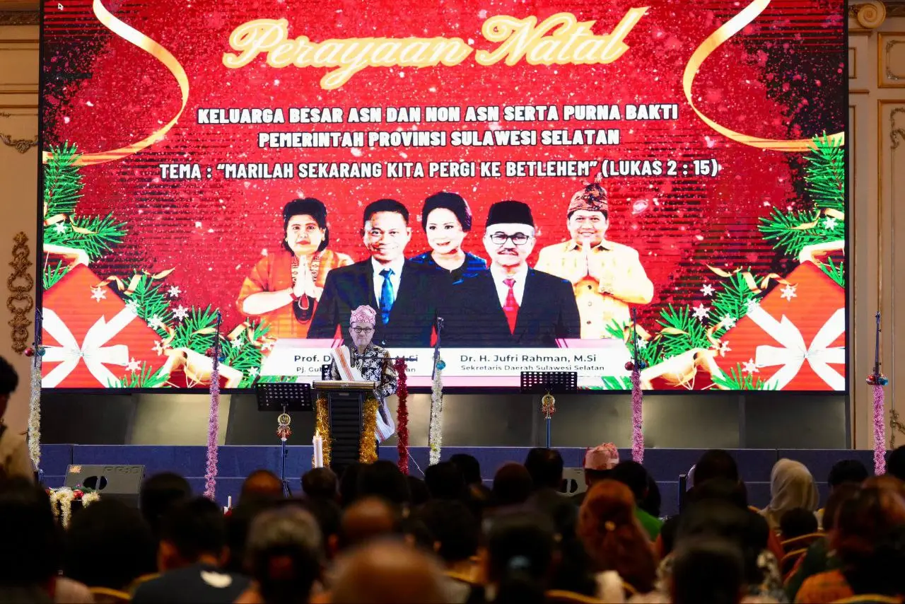 Sekda Sulsel Ajak ASN Jaga Toleransi dan Profesionalisme di Perayaan Natal 2 Sekda Sulsel Ajak ASN Jaga Toleransi dan Profesionalisme di Perayaan Natal