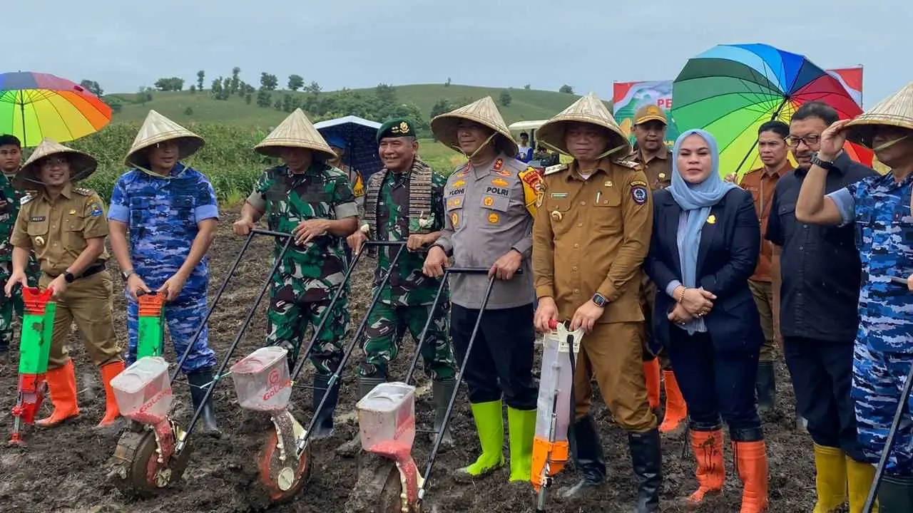 Dampingi Pj Gubernur Lakukan Penanaman Jagung Serentak 1 Juta Hektar di Jeneponto, Ini Kata Kapolda