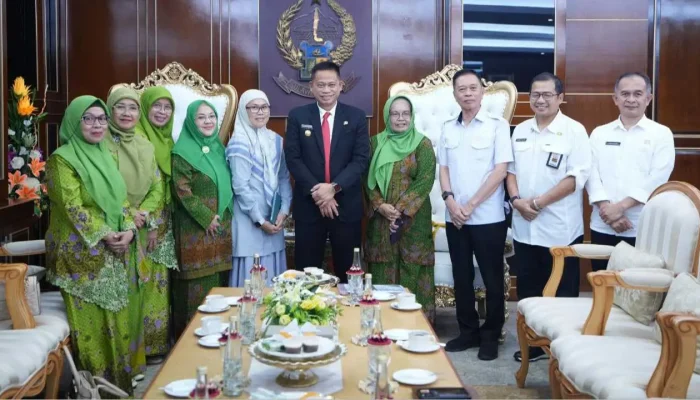 Temui Pj Gubernur Prof Fadjry, Andi Majdah Laporkan Persiapan Kongres Muslimat NU Hingga Rencana Kedatangan Menteri PPPA ke Sulsel