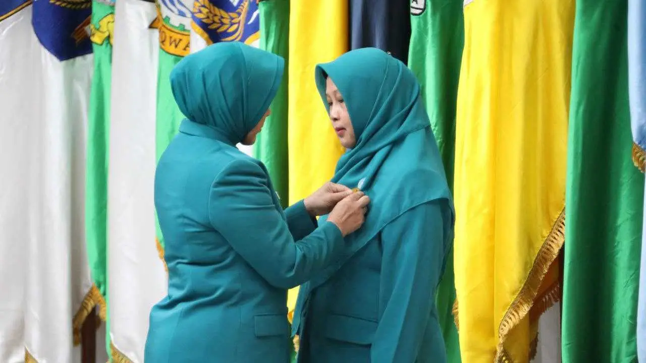 Andi Indriaty Syaiful Resmi Dilantik sebagai Pj Ketua TP PKK dan Ketua Pembina Posyandu Sulsel 2 Andi Indriaty Syaiful Resmi Dilantik sebagai Pj Ketua TP PKK dan Ketua Pembina Posyandu Sulsel