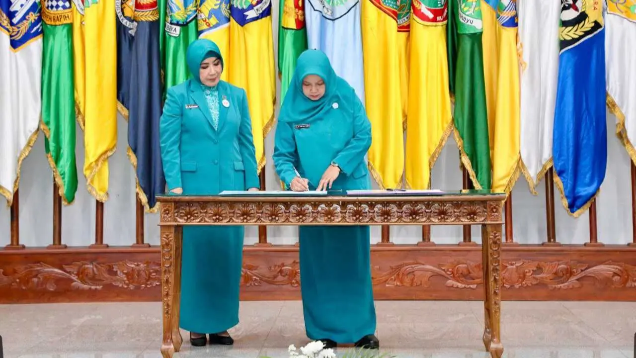 Andi Indriaty Syaiful Resmi Dilantik sebagai Pj Ketua TP PKK dan Ketua Pembina Posyandu Sulsel 3 Andi Indriaty Syaiful Resmi Dilantik sebagai Pj Ketua TP PKK dan Ketua Pembina Posyandu Sulsel