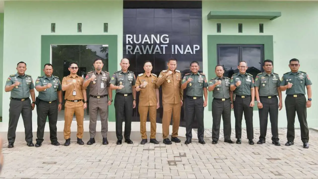 Perkuat Kolaborasi di Jajaran Forkopimda, Prof Fadjry Djufry Kunjungan Silaturahmi ke Mako Pangdivif 3 Kostrad di Gowa