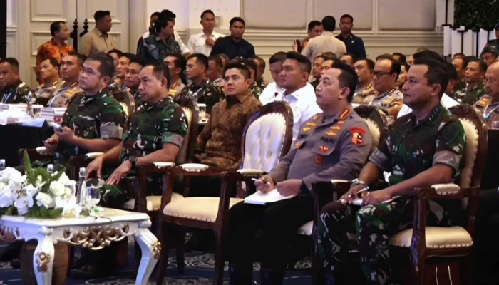 Presiden Prabowo: TNI-Polri Garda Terdepan Menjaga Kedaulatan Negara