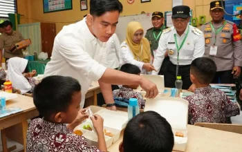 Ribuan Siswa di Kota Makassar Hari Ini Ikuti Program Makan Bergizi Gratis