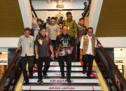 Menko PMK Pratikno Terkesan dengan Interior Kantor Gubernur Sulsel: Keren ini foto yuk!