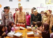 Pj Gubernur Prof Fadjry Djufry Uji Coba Program PKG dan MBG Presiden Prabowo di Palopo