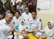 Dua Menteri dan Pj Gubernur Prof Fadjry Pastikan Makan Bergizi Gratis Penuhi Selera Lokal di Makassar