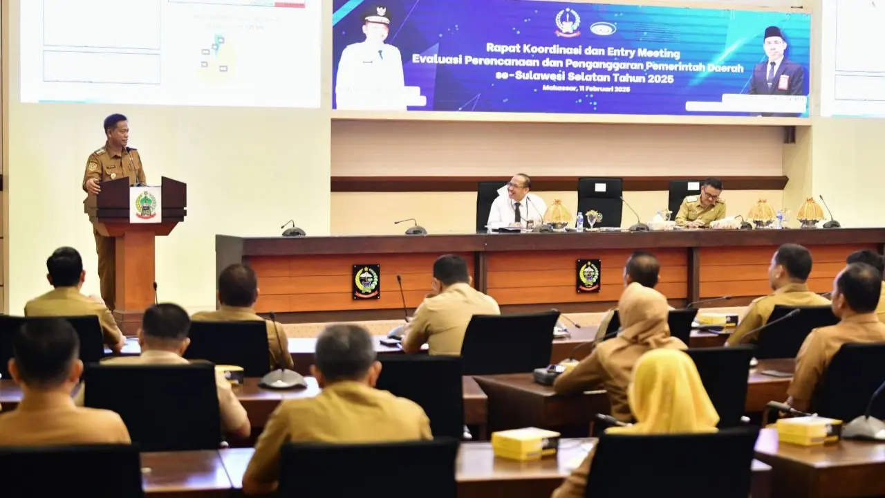 Pj Gubernur Sulsel Tegaskan Kewajiban Pemda Jalankan Inpres Efisiensi Anggaran 2025