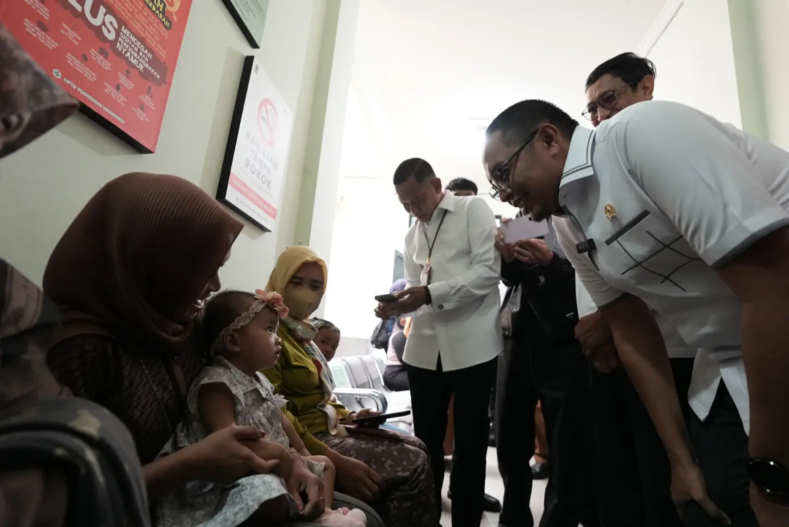 Hasan Nasbi: Program CKG untuk Memperkuat SDM Menuju Indonesia Emas 2 Hasan Nasbi: Program CKG untuk Memperkuat SDM Menuju Indonesia Emas