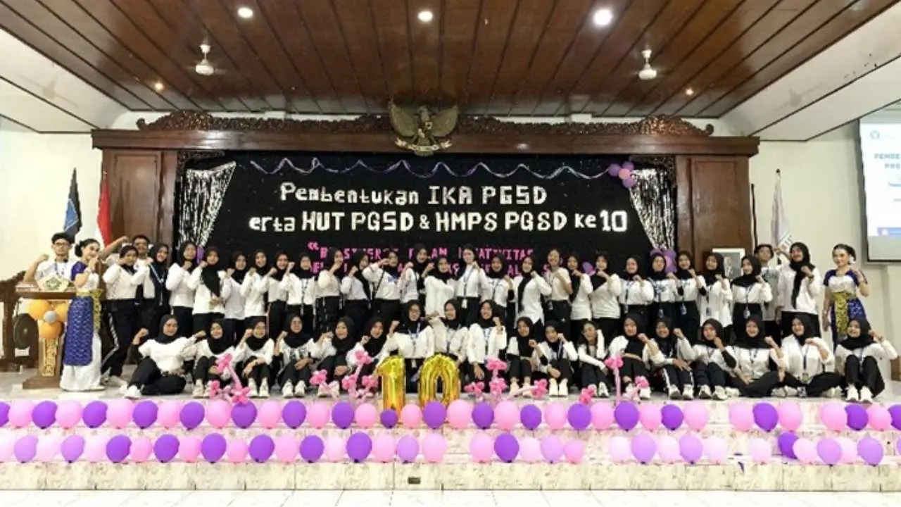 HMPS dan PGSD Unisri Surakarta Rayakan HUT ke-10 dengan Pembentukan IKA