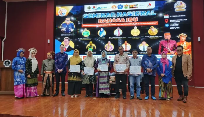 Kontribusi Pelestarian Bahasa, Makassar Terima Penghargaan