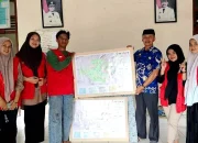 Mahasiswa KKN-T 113 Unhas Inisiasi Pemetaan Tata Guna Lahan di Desa Pattallikang