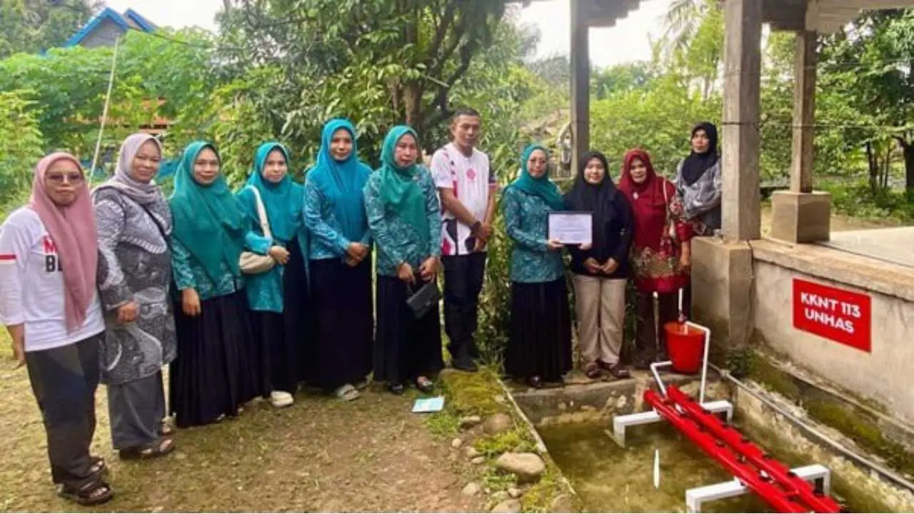 Mahasiswa KKN Unhas Gelar Program SAJA, Dorong Ketahanan Pangan di Kelurahan Lanna