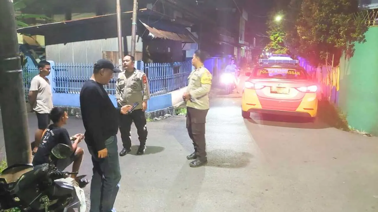 KKYD Polsek Makassar: Patroli dan Edukasi Masyarakat untuk Kamtibmas Kondusif